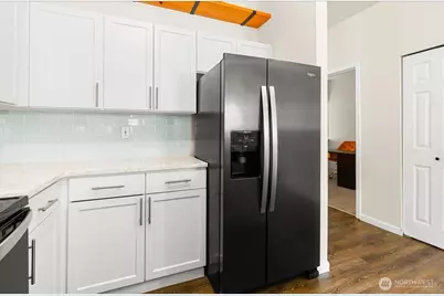 17426 Bothell Way NE #A302, Bothell, WA 98011 - Photo 11