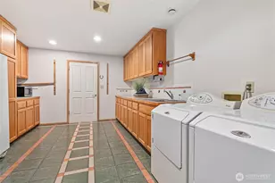 7711 Shire Rd, Maple Falls, WA 98266 - Photo 19
