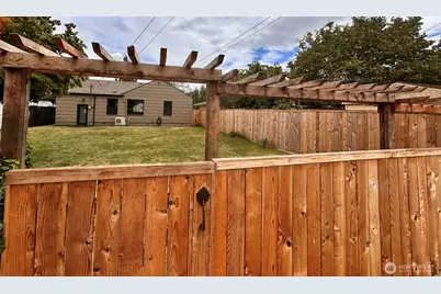 947 20th Avenue, Longview, WA 98632 - Photo 5