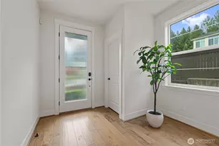 1431 243rd Pl NE, Sammamish, WA 98074 - Photo 5