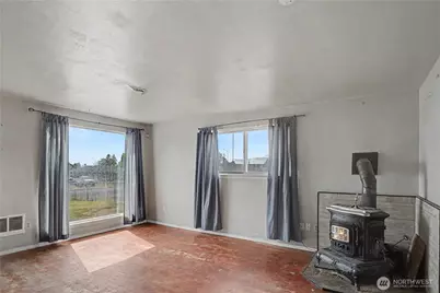 912 W Loop Drive NE, Moses Lake, WA 98837 - Photo 15