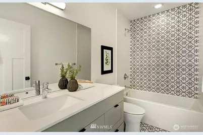 3068 NW 65th Street, Seattle, WA 98117 - Photo 5
