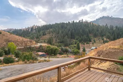 9192 Olalla Canyon, Cashmere, WA 98815 - Photo 11