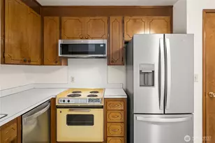 1810 N Highland St, Tacoma, WA 98406 - Photo 9