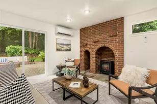 9067 Hidden Cove Road NE, Bainbridge Island, WA 98110 - Photo 9