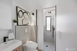 10246 11th Ave SW, Seattle, WA 98146 - Photo 27