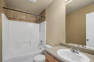 9506 185th St E, Puyallup, WA 98375 - Photo 23