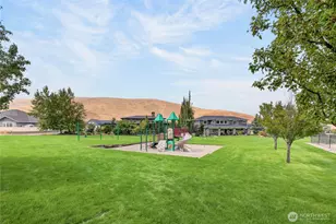 2025 Broadhurst Pl, Wenatchee, WA 98801 - Photo 39