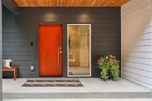 10030 37th Ave SW, Seattle, WA 98146 - Photo 3