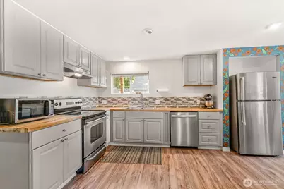 9218 13th Place SE, Lake Stevens, WA 98258 - Photo 11