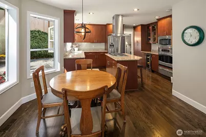 21013 SE 138th Place, Issaquah, WA 98027 - Photo 9