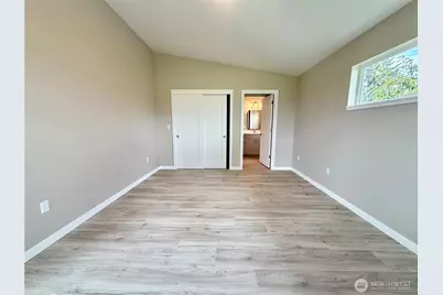 3804 Q Avenue, Anacortes, WA 98221 - Photo 7