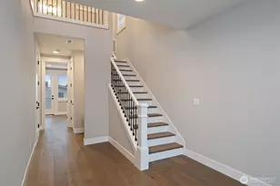 13025 75th Pl S, Seattle, WA 98178 - Photo 3