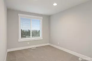 13025 75th Pl S, Seattle, WA 98178 - Photo 17