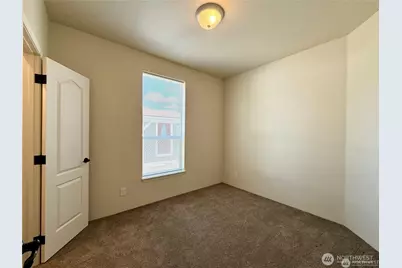 607 37th Street SE #99A, Auburn, WA 98002 - Photo 11