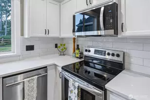 105 Andrew Ct, Castle Rock, WA 98611 - Photo 13