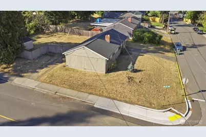 20926 74th Avenue W, Edmonds, WA 98026 - Photo 13
