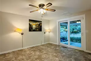 10509 NE 197th St, Bothell, WA 98011 - Photo 13