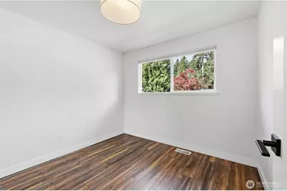 13725 NE 70th Place, Redmond, WA 98052 - Photo 15
