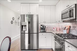 5021 Sand Point Pl NE, Seattle, WA 98105 - Photo 5