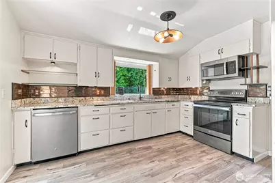 1647 Washington Street, Wenatchee, WA 98801 - Photo 13