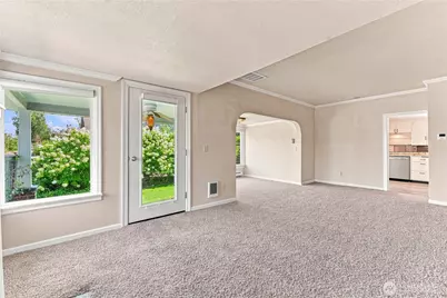 1647 Washington Street, Wenatchee, WA 98801 - Photo 7