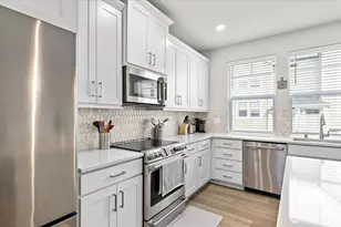 12012 NE 193rd Ln, Bothell, WA 98011 - Photo 9