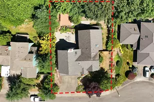10820 NE 183rd Ct, Bothell, WA 98011 - Photo 19