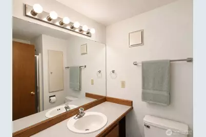 10820 NE 183rd Court, Bothell, WA 98011 - Photo 23