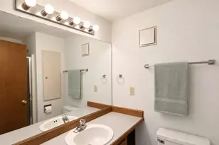 10820 NE 183rd Ct, Bothell, WA 98011 - Photo 23