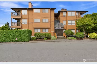 15525 6th Avenue SW #12, Burien, WA 98166 - Photo 1