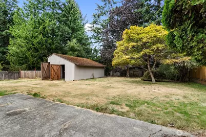 8618 NE 137th Street, Kirkland, WA 98034 - Photo 37