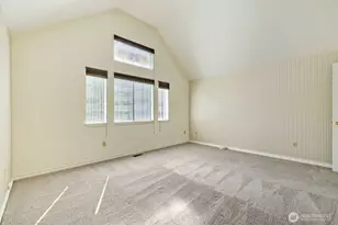 10063 Wallingford Ave N, Seattle, WA 98133 - Photo 5