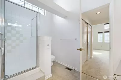 10063 Wallingford Avenue N, Seattle, WA 98133 - Photo 13
