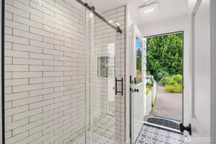 16207 NE 165th St, Woodinville, WA 98072 - Photo 17