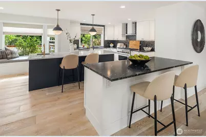 16207 NE 165th Street, Woodinville, WA 98072 - Photo 9