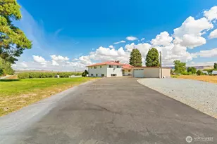 44 Grange Rd, Brewster, WA 98812 - Photo 3