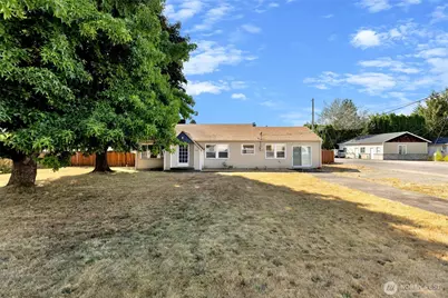 408 S Parkway Avenue, Battle Ground, WA 98604 - Photo 1