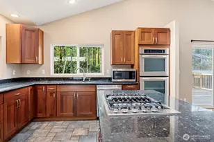 871 NE Larson Blvd, Belfair, WA 98528 - Photo 27