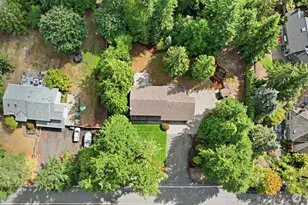 3838 231st Ave SE, Sammamish, WA 98075 - Photo 3