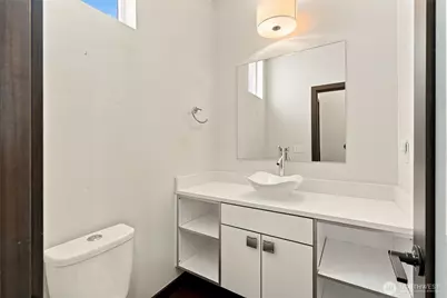 4126 Cascadia Avenue S, Seattle, WA 98118 - Photo 15