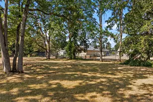 15202 Washington Ave SW, Lakewood, WA 98498 - Photo 3