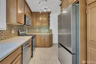 15219 22nd Ave SW, Burien, WA 98166 - Photo 13