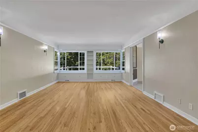 15219 22nd Avenue SW, Burien, WA 98166 - Photo 3
