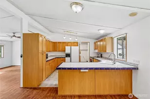 12821 68th St NE, Snohomish, WA 98258 - Photo 13