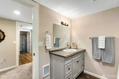 451 Tracy Avenue N, Port Orchard, WA 98366 - Photo 25