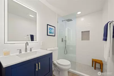 2360 43rd Avenue E #303, Seattle, WA 98112 - Photo 23