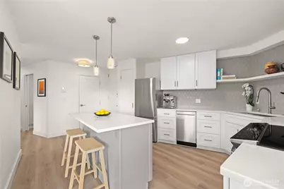 2360 43rd Avenue E #303, Seattle, WA 98112 - Photo 17