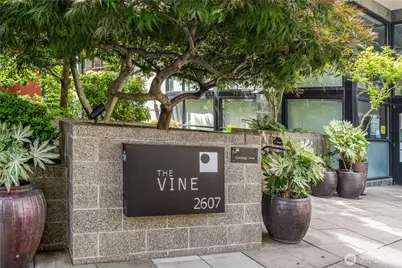 2607 Western Avenue #302, Seattle, WA 98121 - Photo 33