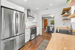 4247 S Eddy St, Seattle, WA 98118 - Photo 5